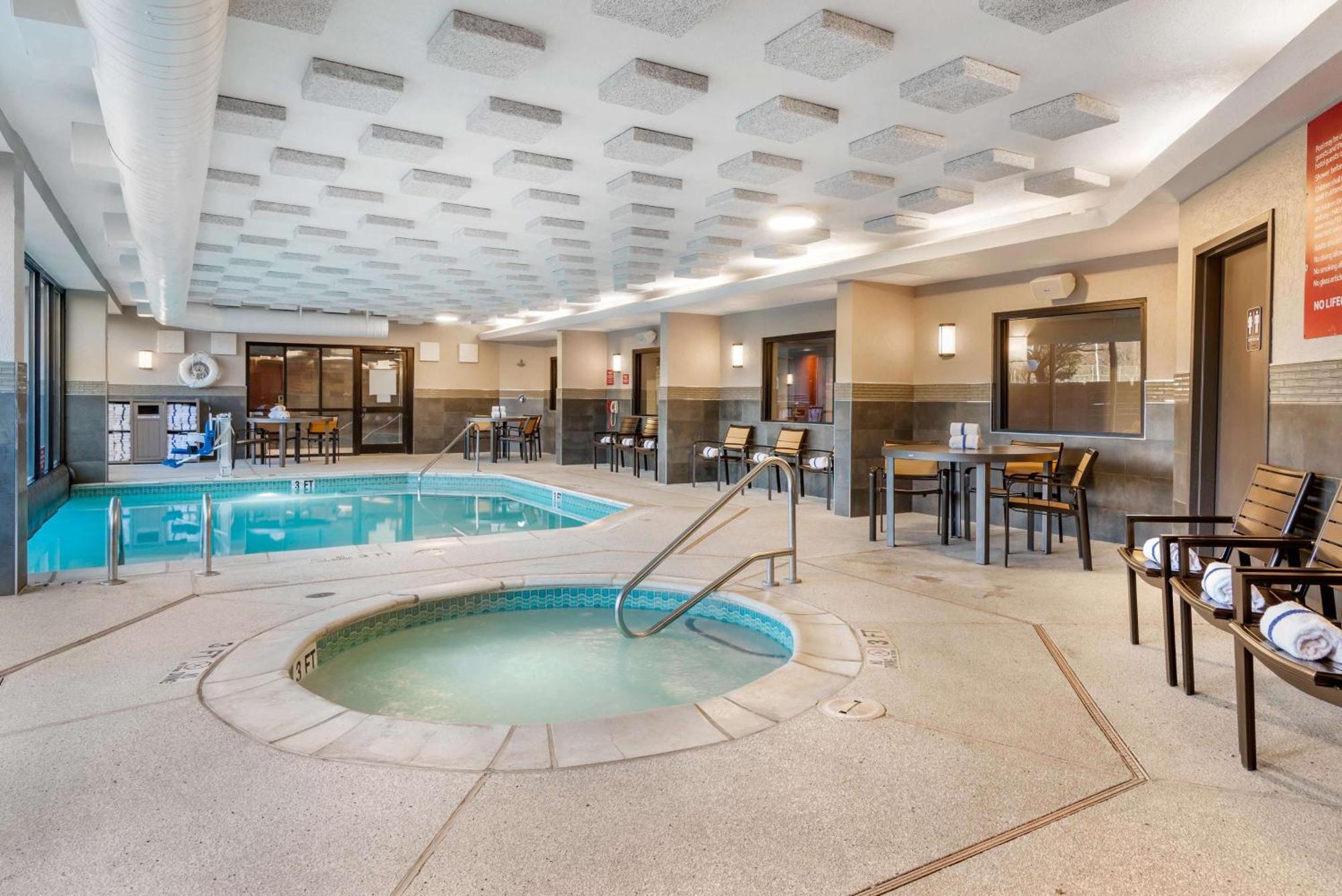 Drury Inn & Suites Atlanta Airport College Park Eksteriør bilde