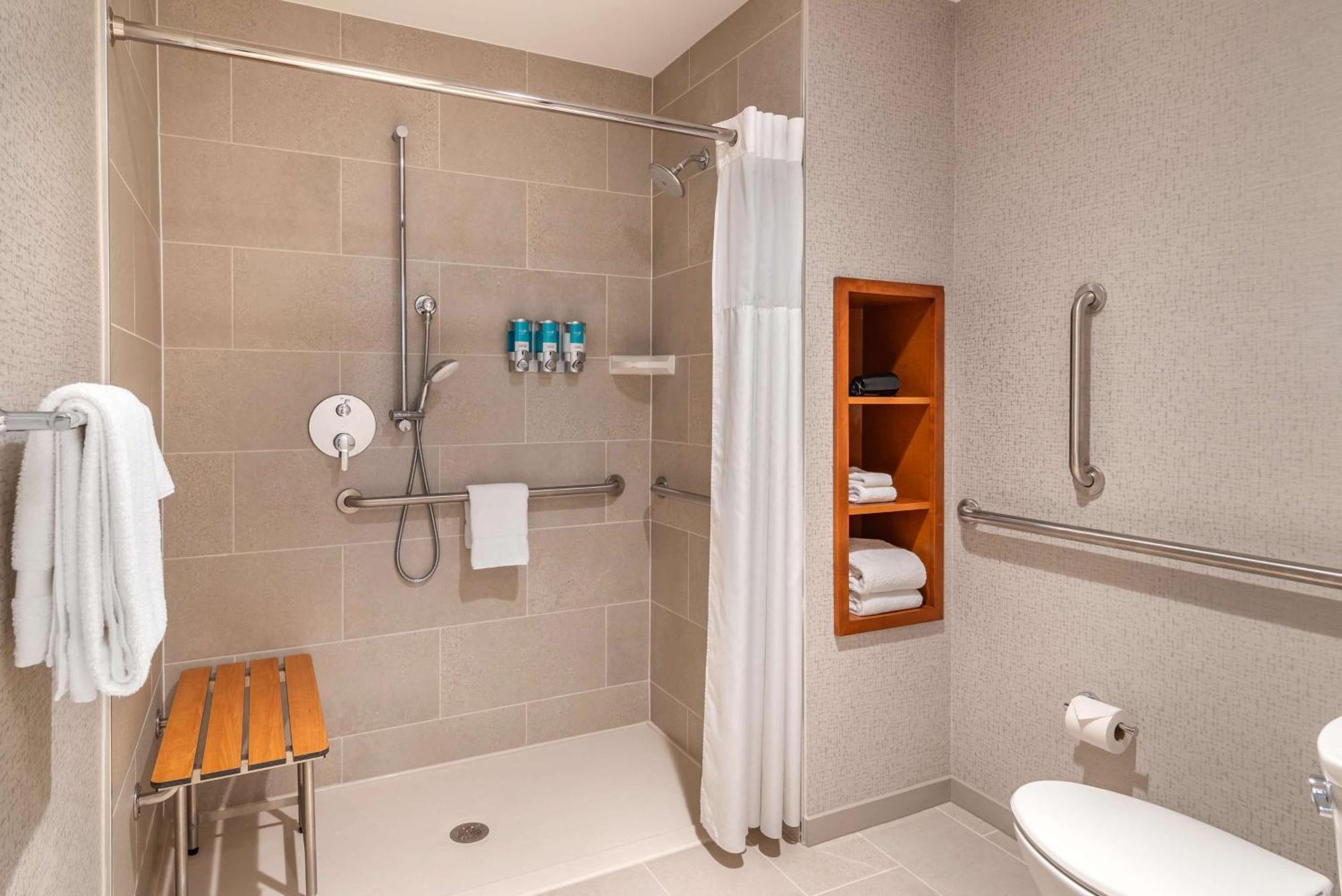 Drury Inn & Suites Atlanta Airport College Park Eksteriør bilde