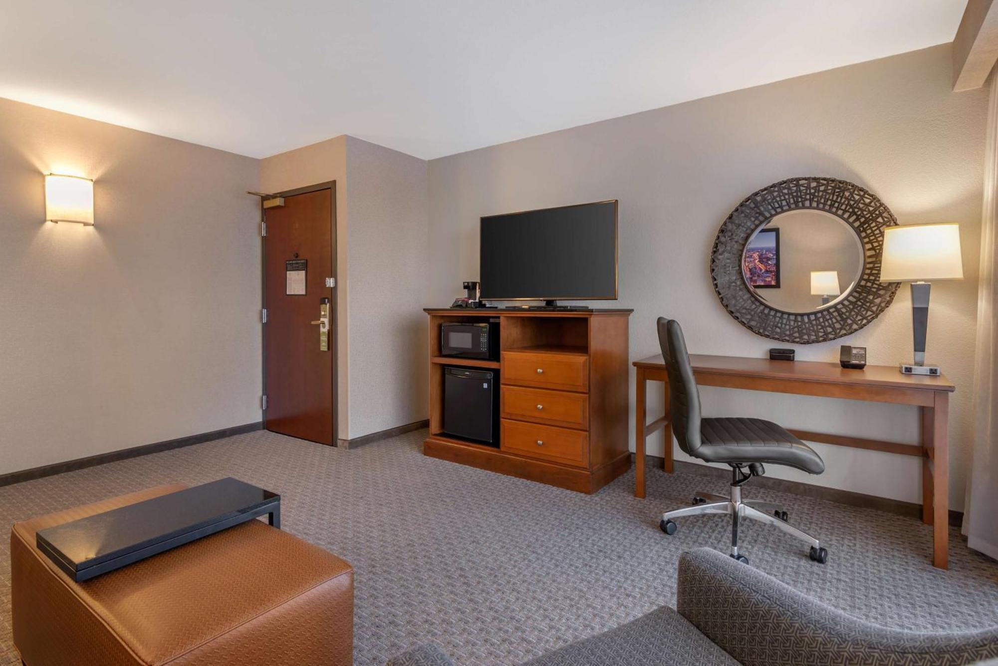 Drury Inn & Suites Atlanta Airport College Park Eksteriør bilde